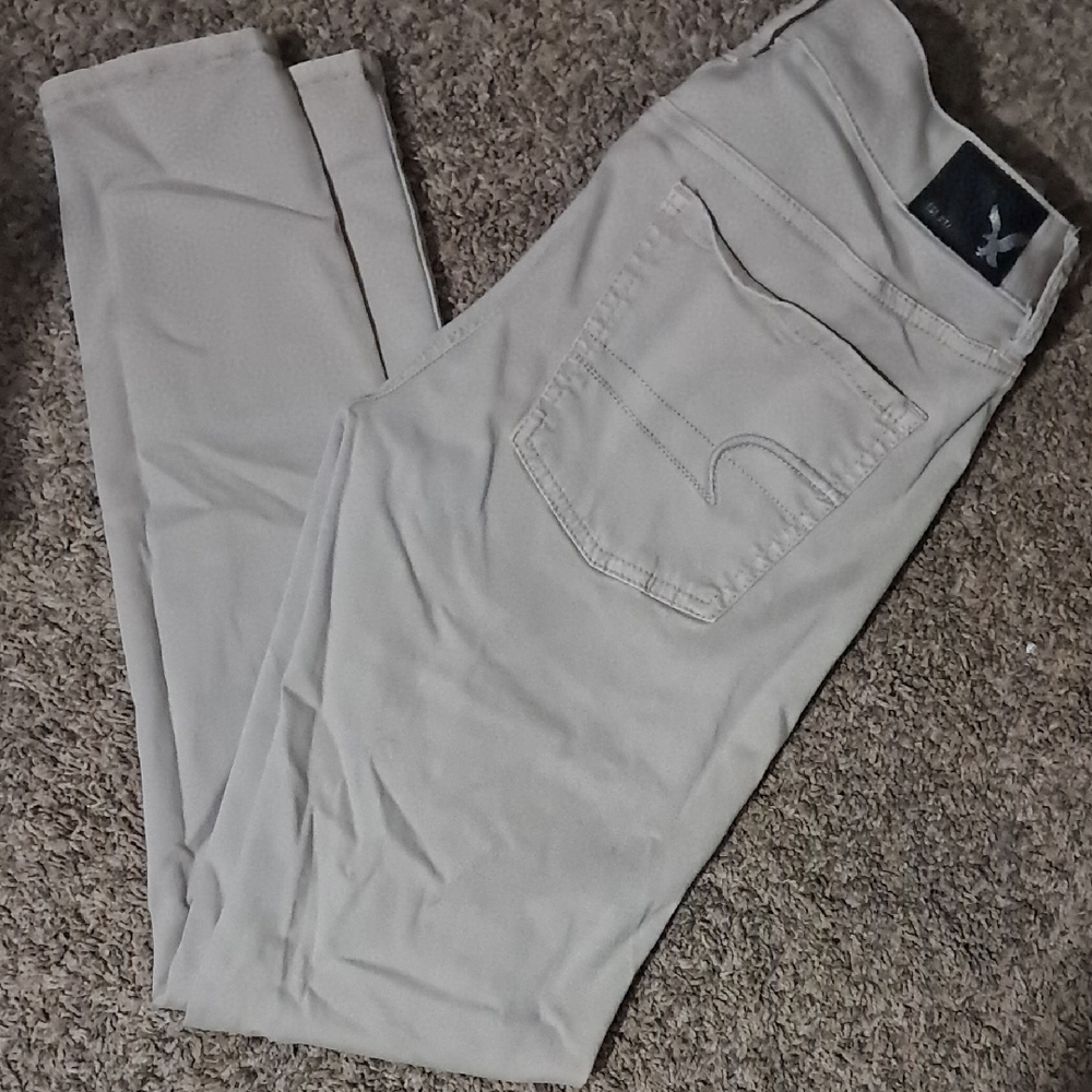 American Eagle Size 8